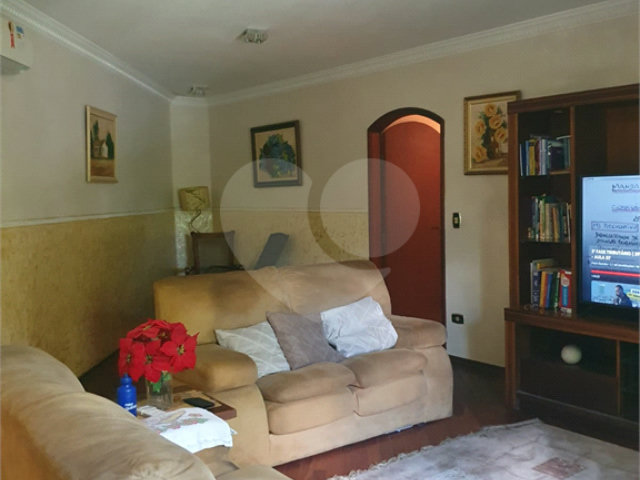Sobrado à venda ou para alugar com 3 quartos, sendo 1 suíte,  em Santana, São Paulo, SP