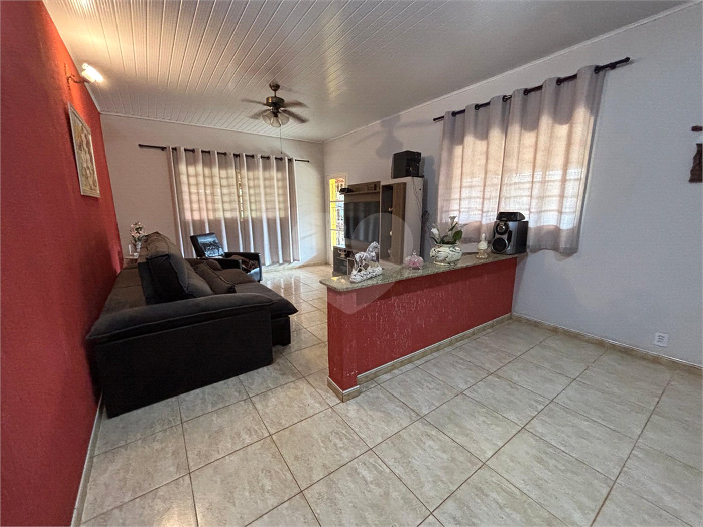 Chácara à venda com 3 quartos em Vila Sottemo, Itapetininga, SP