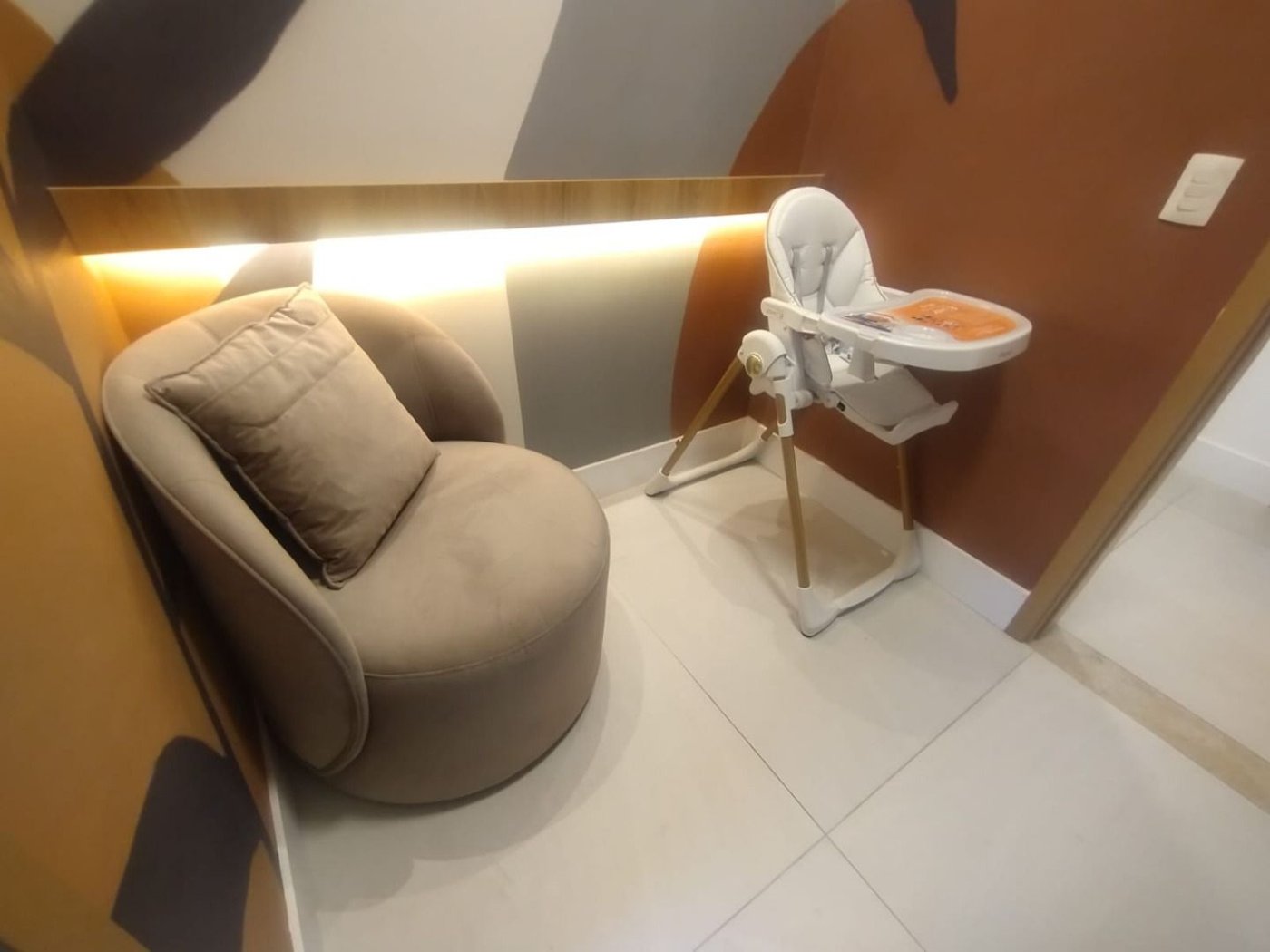 Apartamento Residencial à venda, Gonzaga, Santos - AP1742.