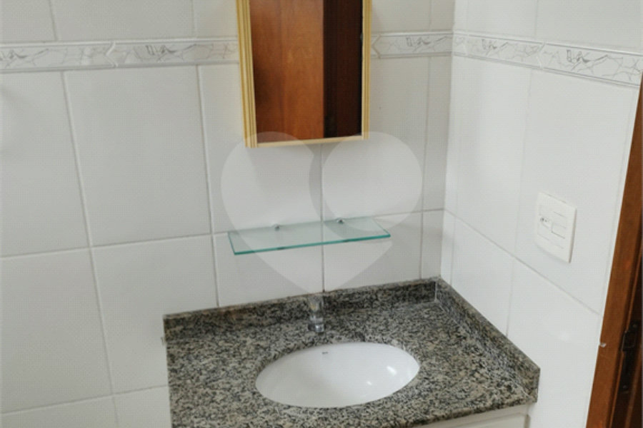 Casa para alugar com 2 quartos, sendo 1 suíte,  em Jabaquara, São Paulo, SP