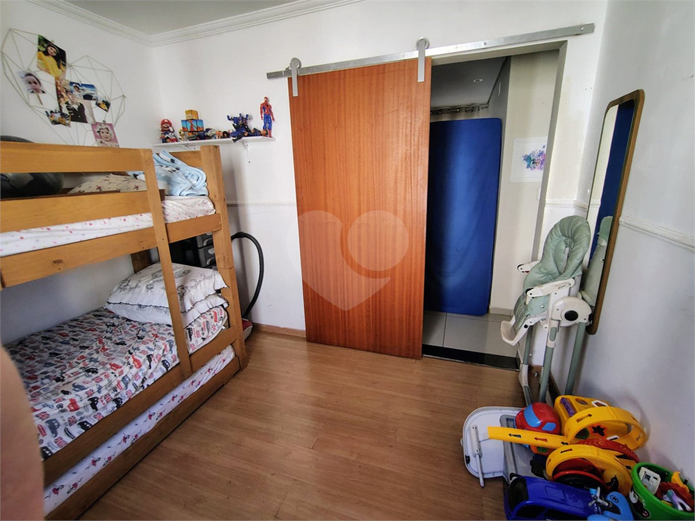 Apartamento à venda com 2 quartos em Vila Popular, Itapetininga, SP