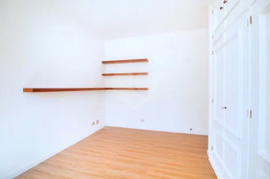 Apartamento à venda com 4 quartos, sendo 3 suítes, em Jardim Paulista, São Paulo, SP