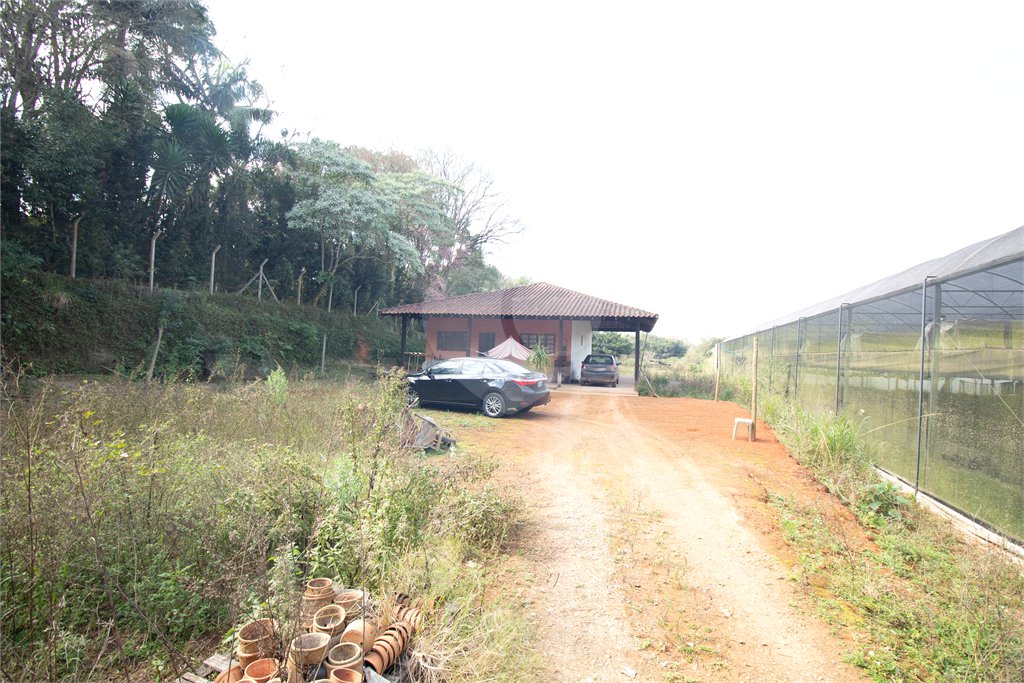 Terreno à venda com 1 quarto em Jardim Camargo (canguera), São Roque, SP