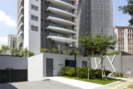 Apartamento para alugar com 2 suítes em Vila Olímpia, São Paulo, SP
