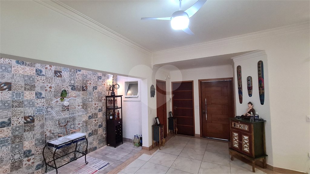Sobrado à venda com 4 quartos, sendo 2 suítes, em Santa Teresinha, São Paulo, SP