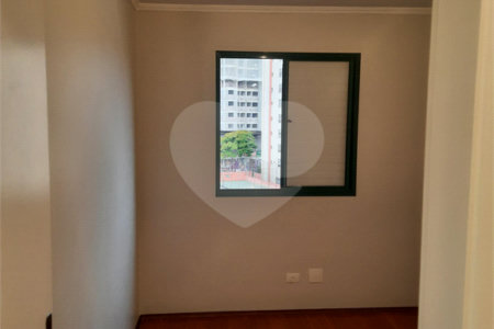 Apartamento à venda com 2 quartos, sendo 1 suíte, em Vila Erna, São Paulo, SP
