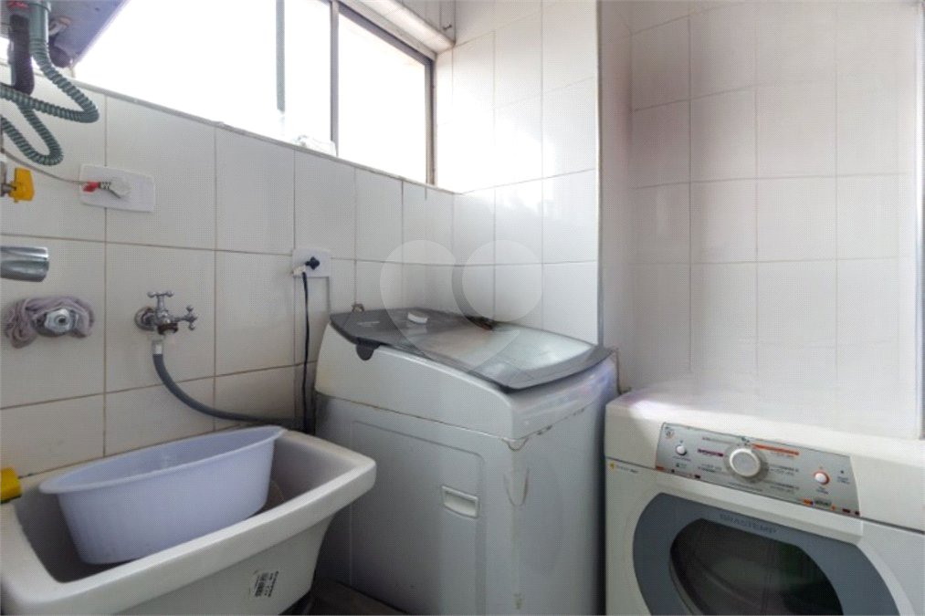 Cobertura à venda com 3 quartos, sendo 1 suíte,  em Pinheiros, São Paulo, SP