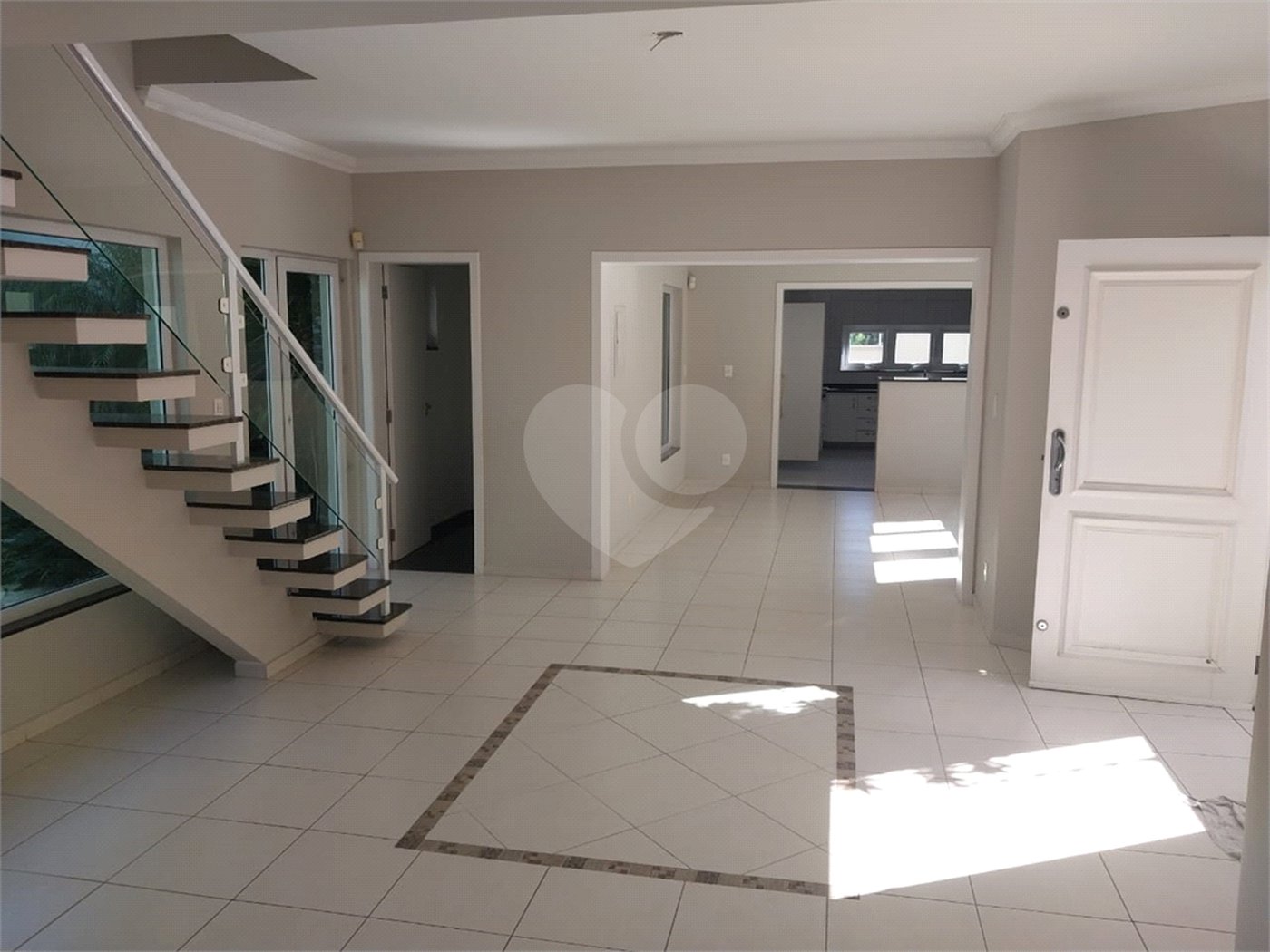 Casa à venda com 4 suítes em Vila Oliveira, Mogi das Cruzes, SP