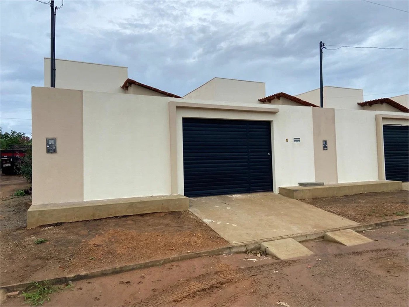 Casa à venda com 2 quartos, sendo 1 suíte,  em Residencial Mont'serrat, Balsas, MA