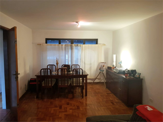Sobrado à venda com 3 quartos em Granja Julieta, São Paulo, SP