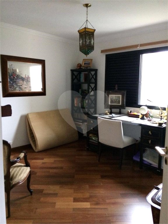 Apartamento à venda com 3 suítes em Vila Suzana, São Paulo, SP