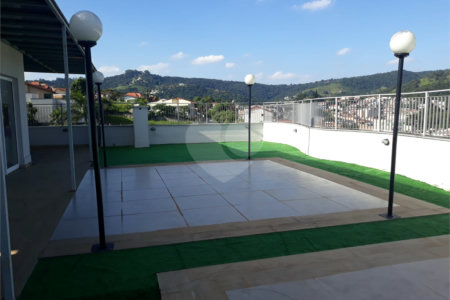 Apartamento à venda ou para alugar com 2 quartos, sendo 1 suíte,  em Jardim Flórida, São Roque, SP
