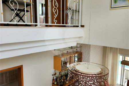 Casa à venda com 4 suítes no condomínio Pedra Grande, Atibaia - SP