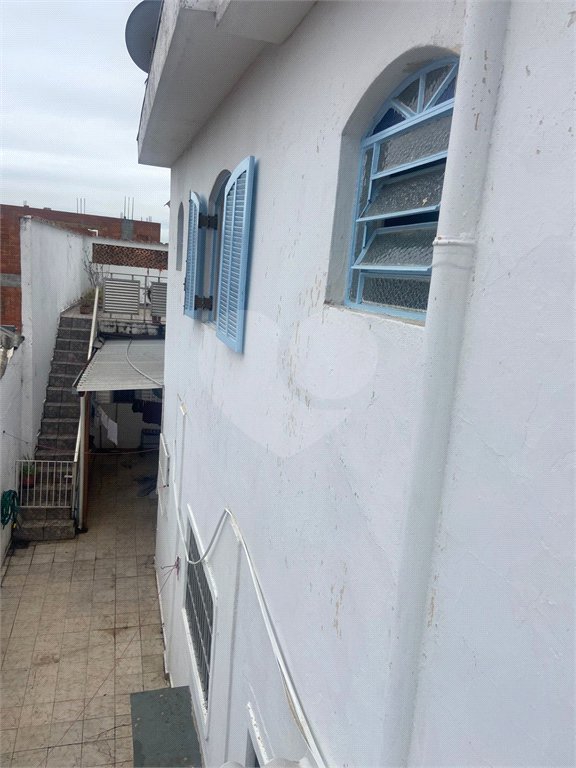 Sobrado à venda com 4 quartos, sendo 2 suítes, em Vila Ruth, Poá, SP