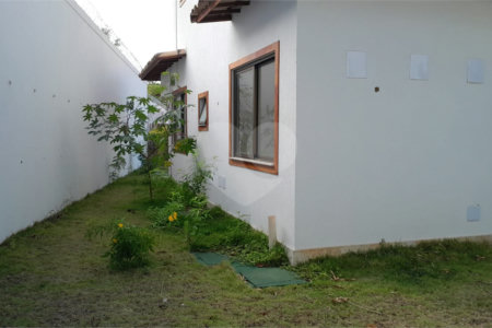 Casa à venda com 4 quartos, sendo 2 suítes, em Manguinhos, Armação dos Búzios, RJ