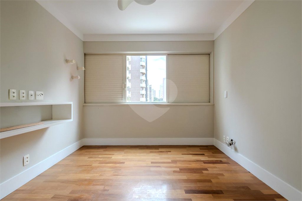 Apartamento à venda com 1 suíte em Indianópolis, São Paulo, SP