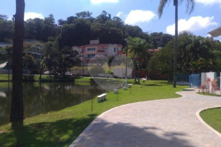 Casa à venda com 5 suítes em Arujázinho I, Ii e Iii, Arujá, SP