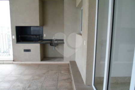 Apartamento à venda com 4 suítes em Panamby, São Paulo, SP