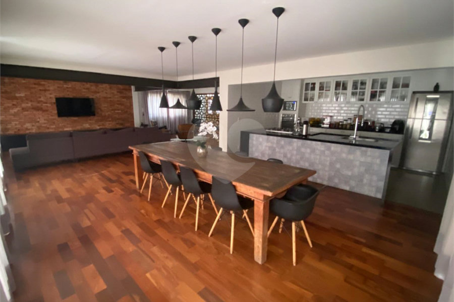 Casa à venda com 4 suítes no condomínio Gleba II, Mairiporã - SP