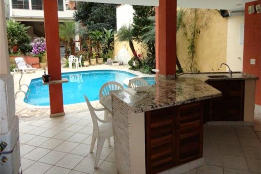 Sobrado à venda com 6 quartos, sendo 2 suítes, em Horto Florestal, São Paulo, SP