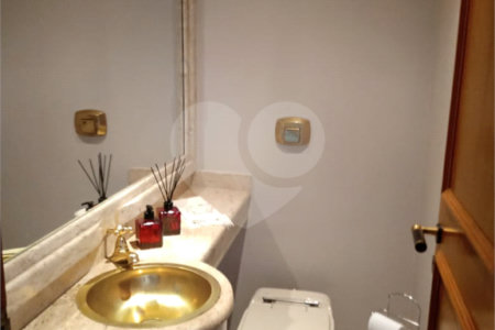 Apartamento à venda com 4 quartos, sendo 1 suíte, em Vila Andrade, São Paulo, SP