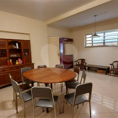 Casa à venda com 4 quartos, sendo 3 suítes, em Jardim Luzitânia, São Paulo, SP