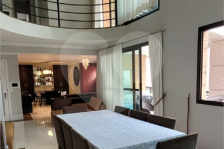 Duplex à venda com 3 suítes em Jardim Paulista, São Paulo, SP