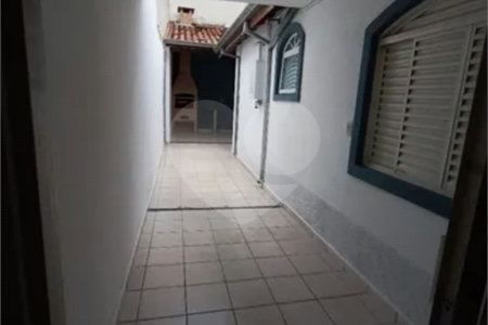 Casa à venda com 3 quartos, sendo 2 suítes,  em Conjunto Residencial Trinta e Um de Março, São José dos Campos, SP