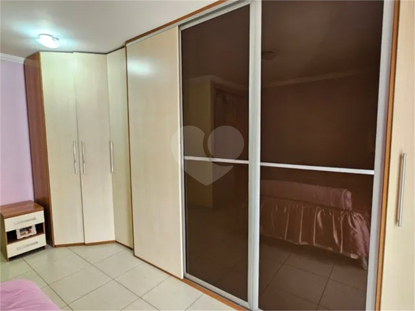 Sobrado à venda com 3 quartos, sendo 1 suíte, em Vila Pereira Barreto, São Paulo, SP
