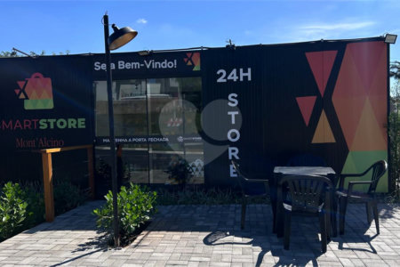 Casa à venda com 4 quartos, sendo 3 suítes, no condomínio Residencial Mont'alcino, Valinhos - SP