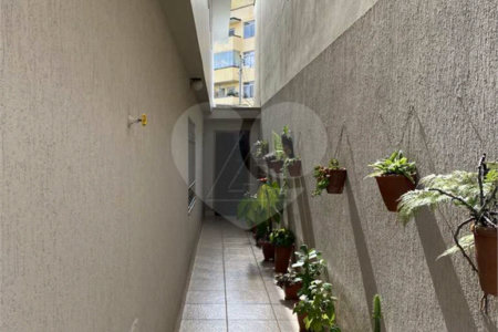 Sobrado à venda com 3 quartos, sendo 1 suíte, em Vila Sônia, São Paulo, SP