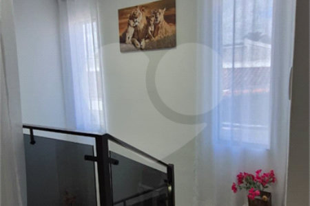 Casa à venda com 3 quartos em Vila Oliveira, Mogi das Cruzes, SP