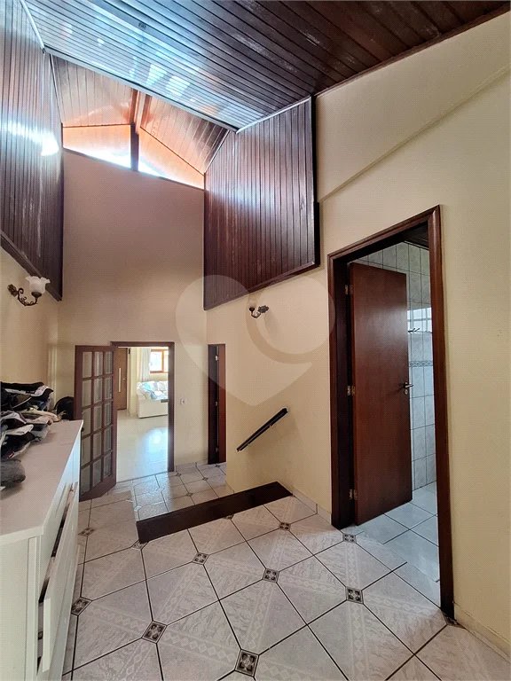 Casa para alugar com 3 quartos, sendo 1 suíte,  no condomínio Estância Marambaia, Vinhedo - SP
