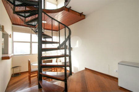 Cobertura Triplex com 90m² e 1 vaga de garagem na Vila Clementino