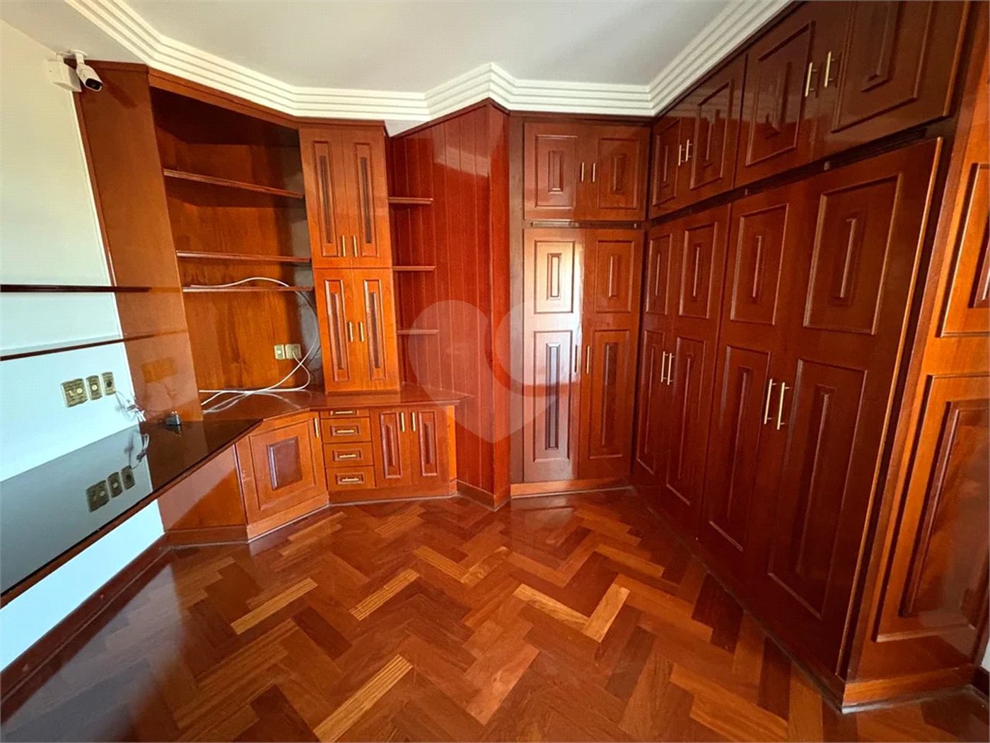 Apartamento disponível no Edifício Palladium no Centro de Piracicaba - SP.