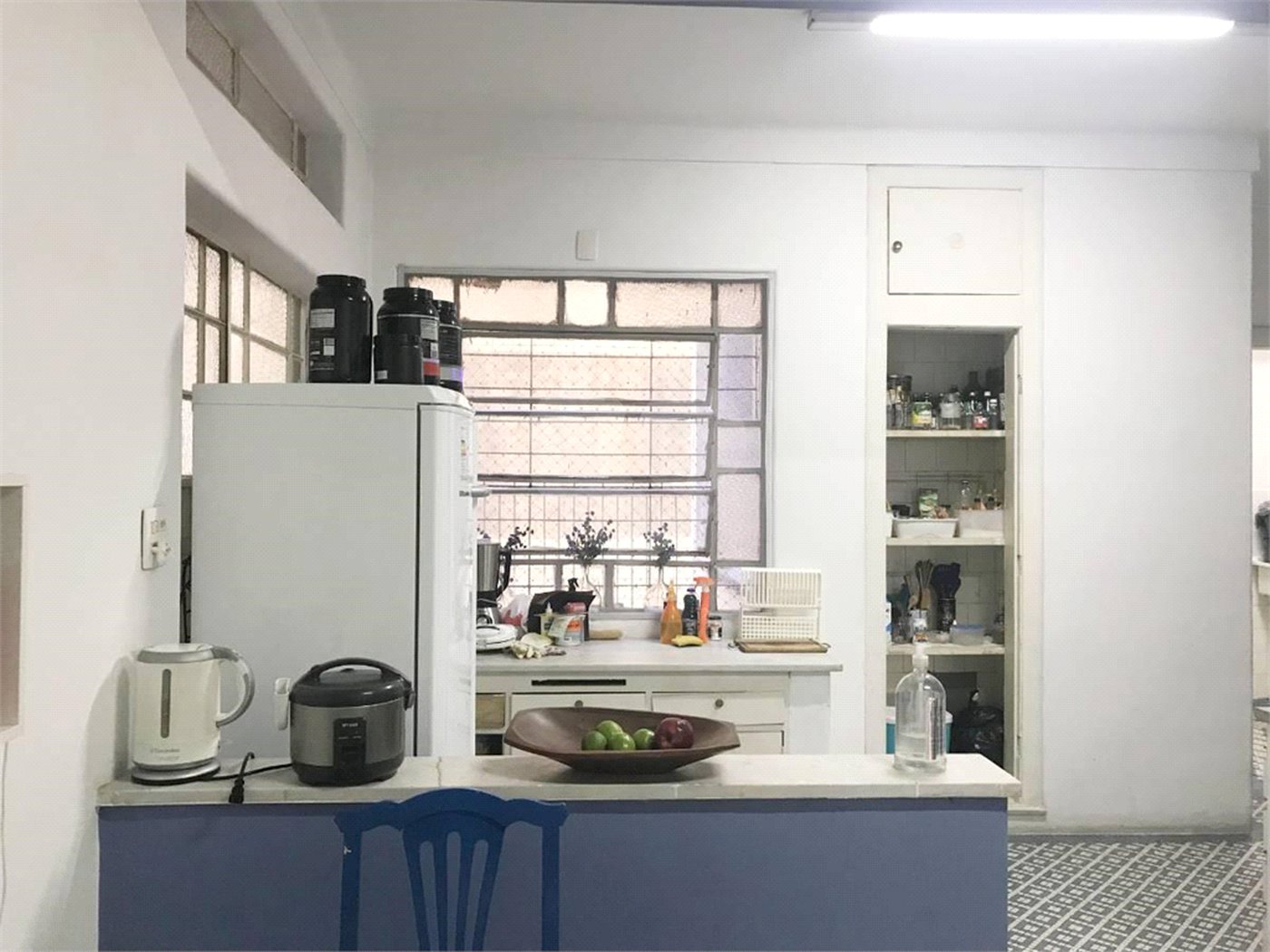 Apartamento na Bela Vista de 345m2 com 4 quartos (sendo 1 suíte.