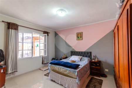Casa à venda ou para alugar com 4 quartos, sendo 3 suítes,  em Jardim Vivan, São Paulo, SP