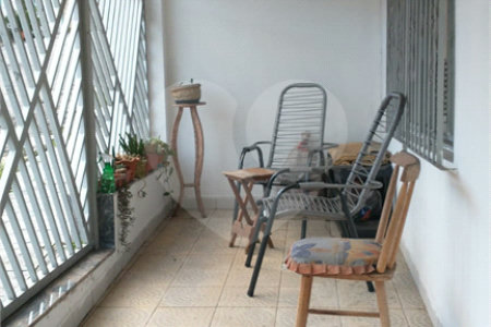 Sobrado à venda com 3 quartos em Parada Inglesa, São Paulo, SP
