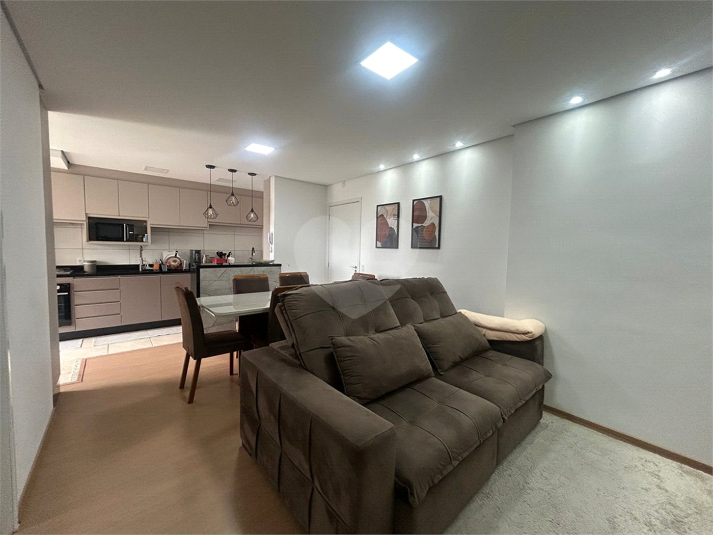 Apartamento à venda com 2 quartos, sendo 1 suíte, em Além Ponte, Sorocaba, SP
