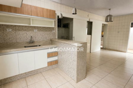 Casa à venda com 4 quartos no Centro, Três Lagoas, MS
