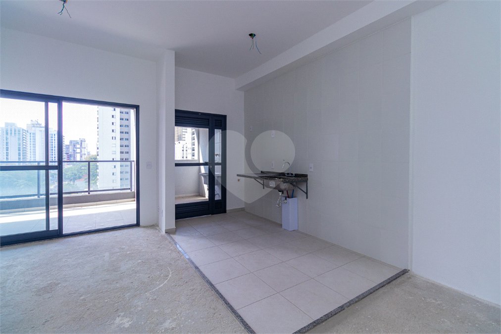 Apartamento à venda com 2 quartos, sendo 1 suíte, em Alto da Boa Vista, São Paulo, SP