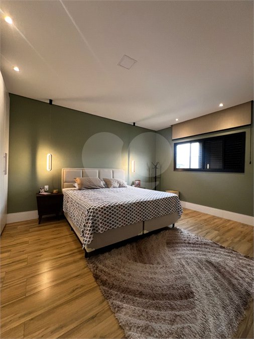 Casa à venda com 4 quartos, sendo 3 suítes, no condomínio Mosaico Essence, Mogi das Cruzes - SP