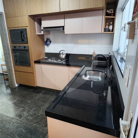 Sobrado à venda com 3 quartos, sendo 1 suíte, em Jardim Nossa Senhora do Carmo, São Paulo, SP