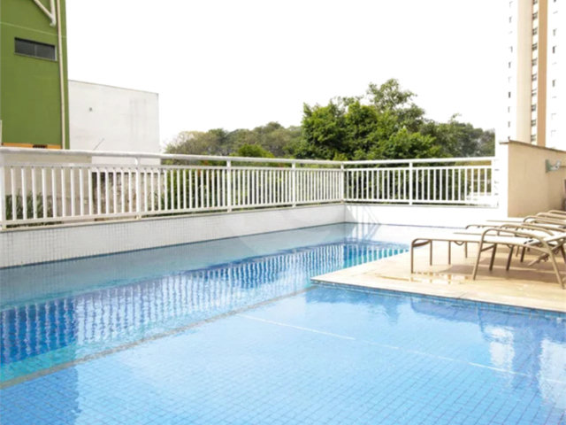 Apartamento à venda com 2 quartos, sendo 1 suíte,  em Vila Guedes, São Paulo, SP