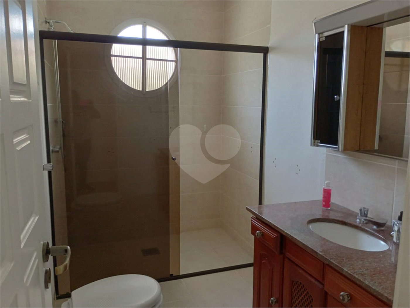 Casa à venda com 6 quartos, sendo 4 suítes,  no condomínio City Castelo, Itu - SP