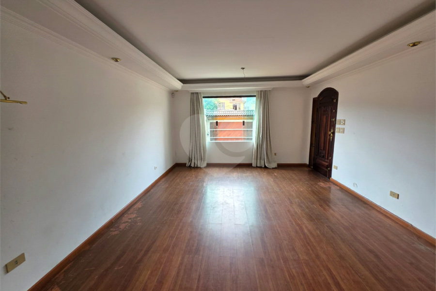 Sobrado à venda com 5 quartos, sendo 2 suítes, em Casa Verde, São Paulo, SP