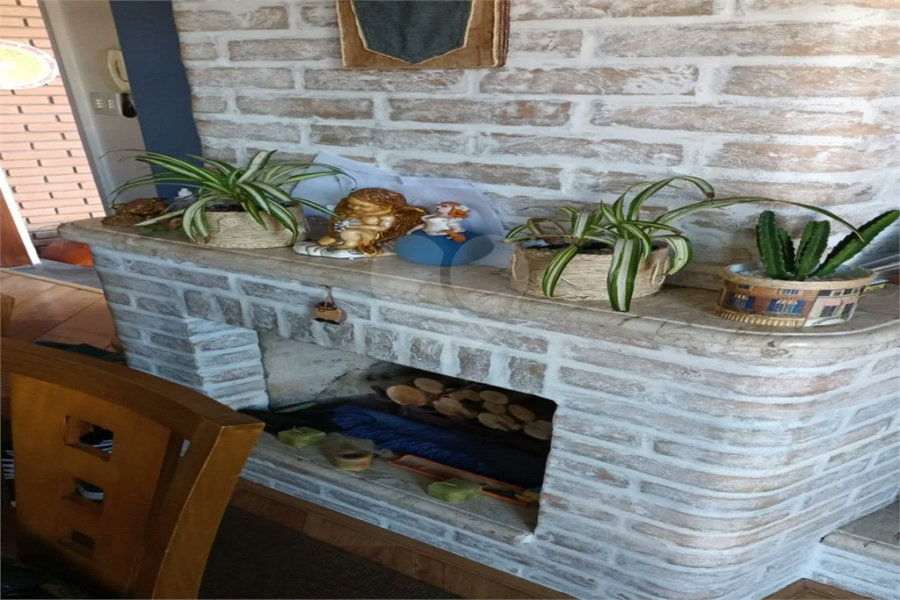 Sobrado à venda com 3 quartos, sendo 1 suíte, em Tremembé, São Paulo, SP
