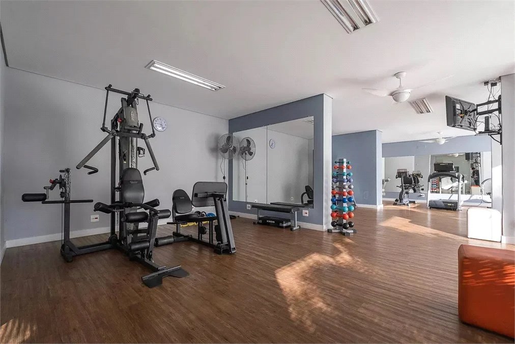 Apartamento à venda com 3 quartos, sendo 1 suíte,  em Jardim das Bandeiras, São Paulo, SP