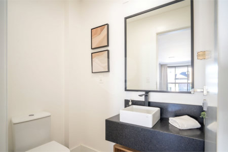 Apartamento à venda com 3 suítes em Jurerê, Florianópolis, SC