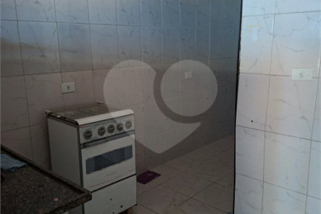 Sobrado à venda com 3 quartos, sendo 1 suíte, em Americanópolis, São Paulo, SP